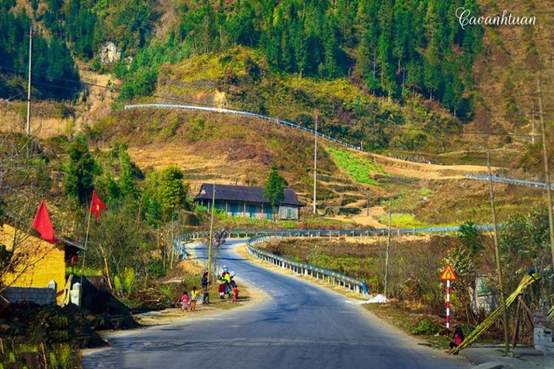 HÀ NÔI -HÀ GIANG MÙA HOA TAM GIÁC MẠCH 